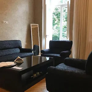 buradan rezervasyon yapın